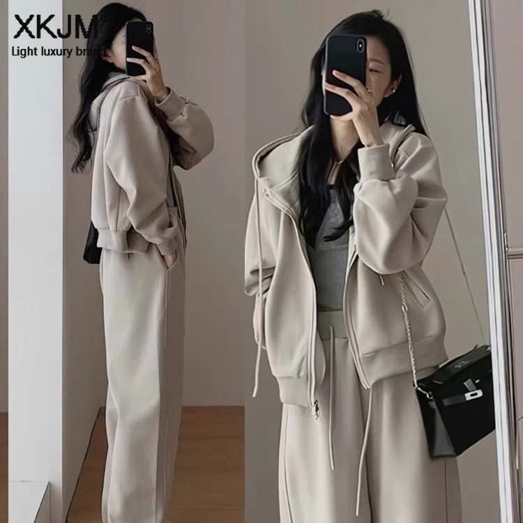 运动套装女秋季休闲卫衣时尚港风显瘦减龄阔腿裤连帽跑步两件套潮