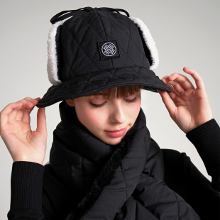 出口韩国余 高尔夫秋冬女士防风绗缝棉服防寒水桶帽护耳