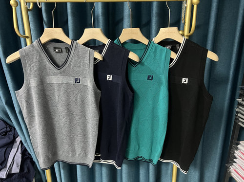 29d10 日本高尔夫服装男士秋冬新品运动编织V领针织马甲背心弹力