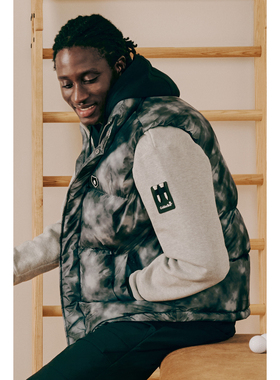 24121 出口韩国余高尔夫球服男士秋冬新品立领标志运动羽绒马甲