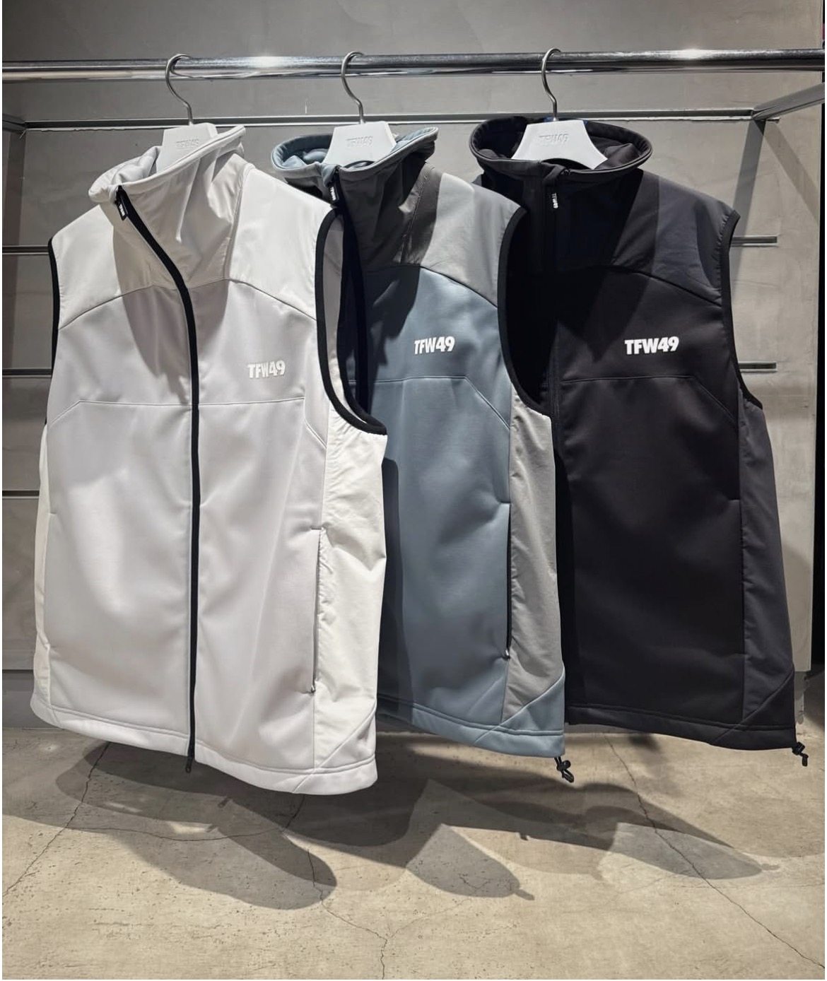 24310 高尔夫服装男士秋冬新品加绒保暖拉链高领抽绳马甲泼水,运动/瑜伽/健身/球迷用品,高尔夫上装,淘宝优惠券,粉丝福利购,淘宝优惠卷