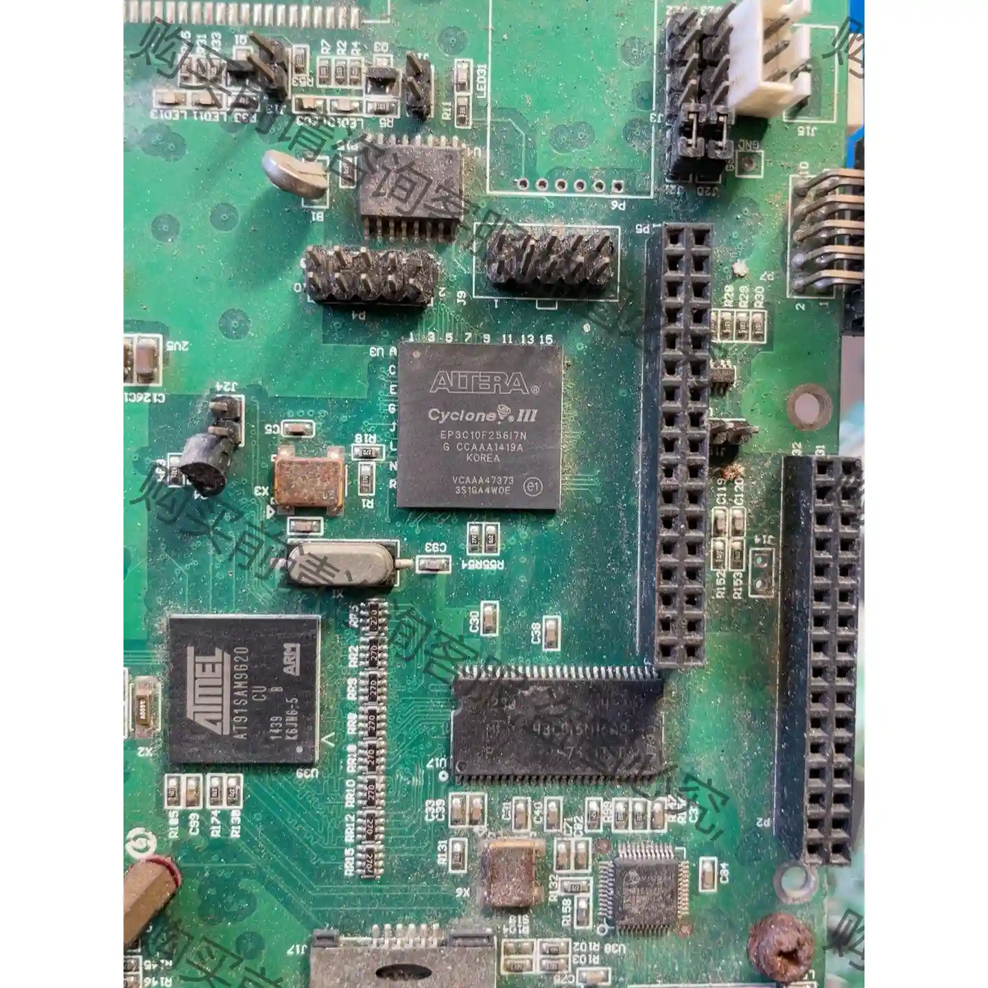 料板一张，料号EP3C10F256I7N，AT91SAM9G 先议价 拆机货包好