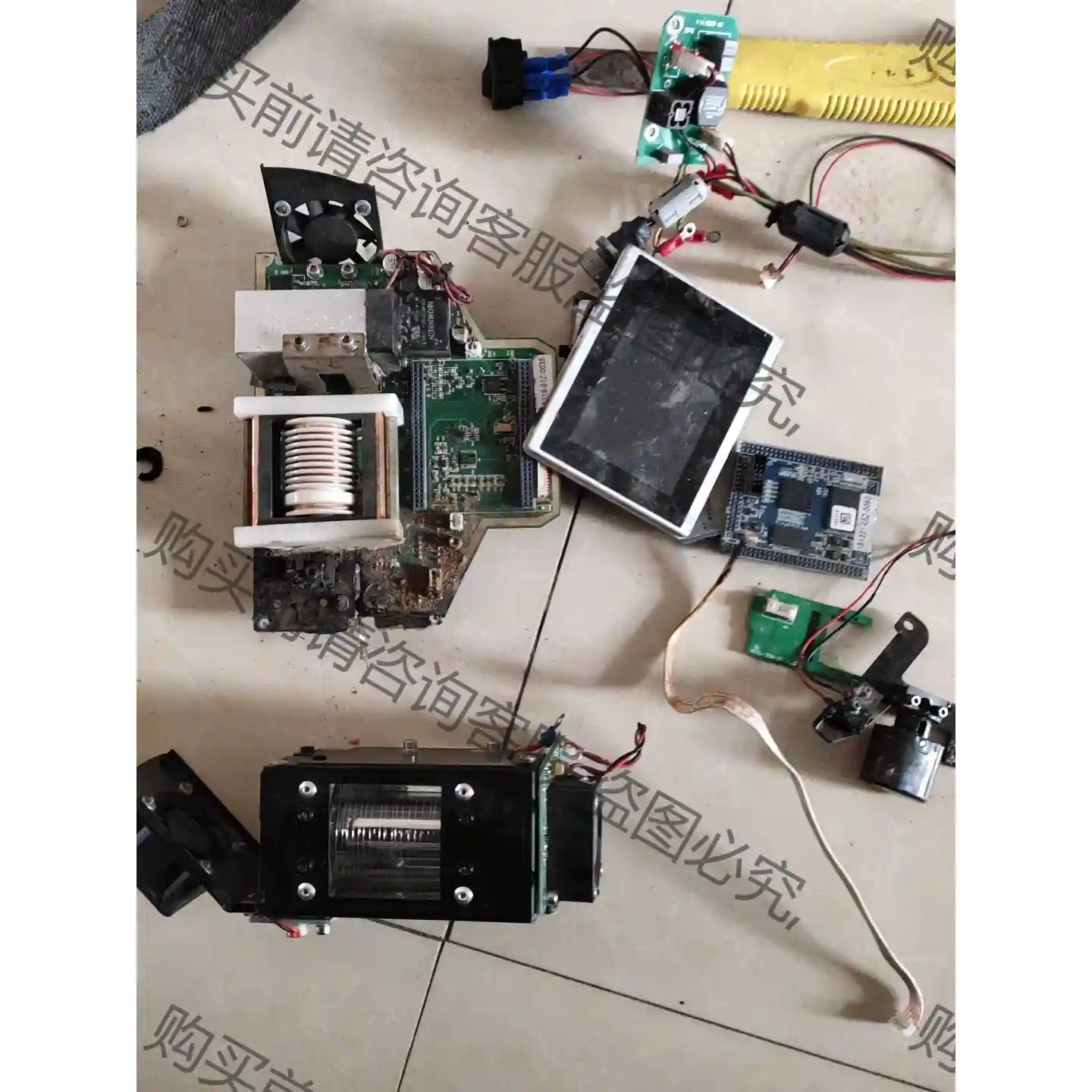 半岛308配件，需要啥私聊，实物拍照，标价为插卡器，一经售出 先