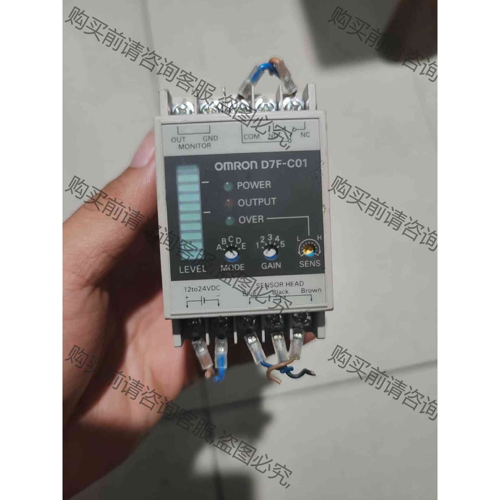 功能正常议价 omron D7F-C01欧姆long振动传感器设定控制器，原装