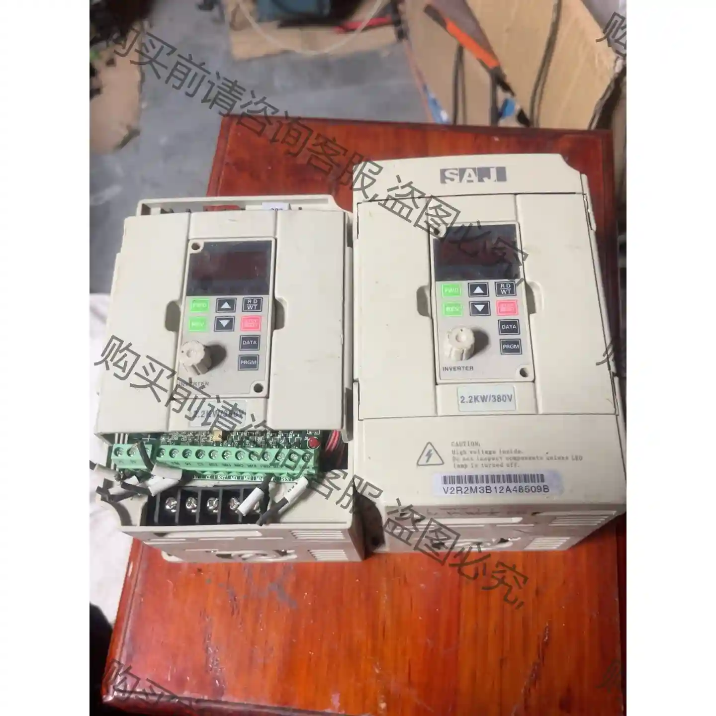 2.2kw,380v三晶变频器8000 v2r2m3,实拍图 先议价 拆机货包好