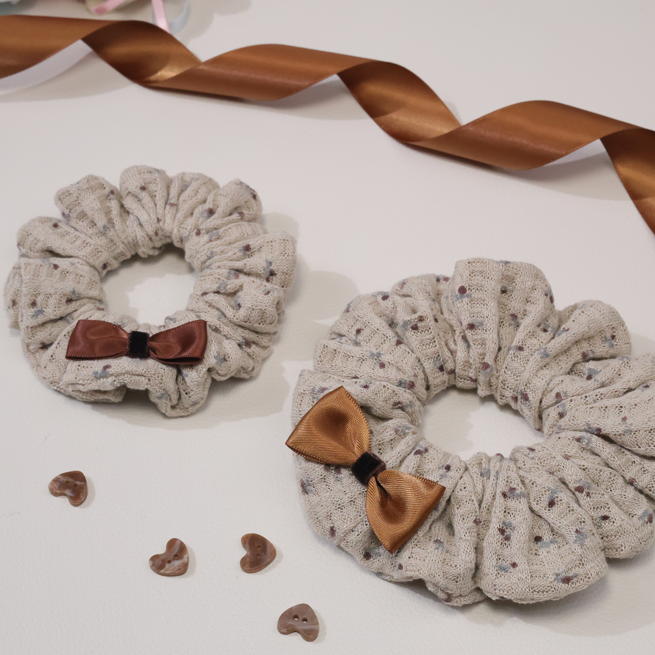 韩国碎花纯手工自制发圈女高级感bm风针织毛线小肠圈丸子头发饰