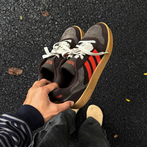 adidas D-PadClassic Basketball舒适百搭防滑耐磨低帮板鞋JP8234