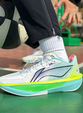 李宁超轻2025 超䨻Ultra Light篮球鞋男低帮实战缓震ABAV007-8