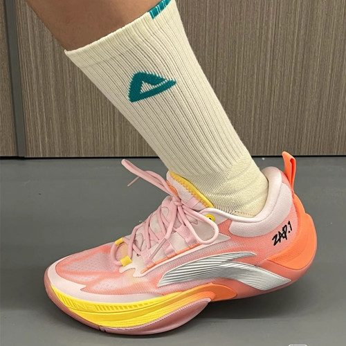 安踏瞬息一代氮科技缓震防滑耐磨实战篮球鞋男款低帮运动鞋实战