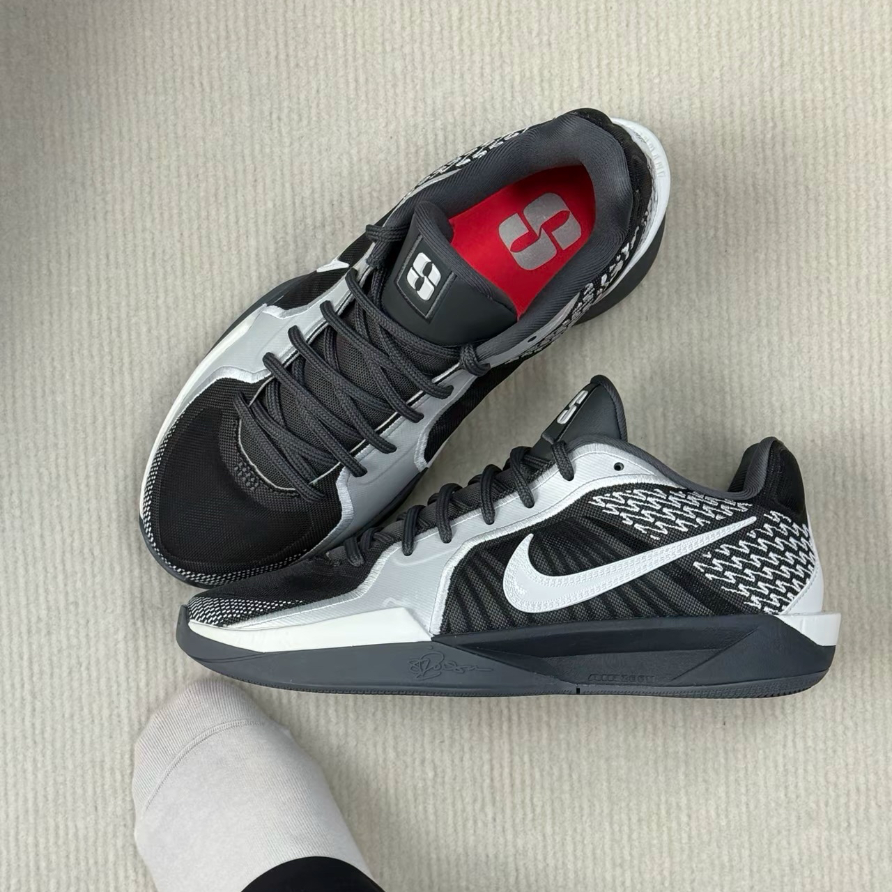 Nike Sabrina 2 EP 2代黑白灰FZ1517-005