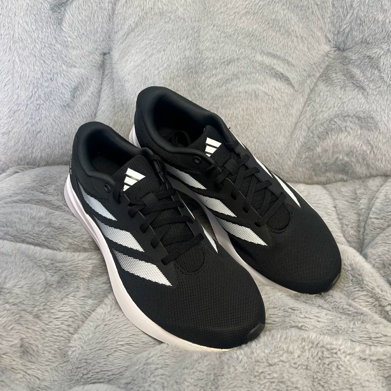 Adidas Duramo RC舒适网布织物低帮训练跑步鞋男女同款黑白ID2704