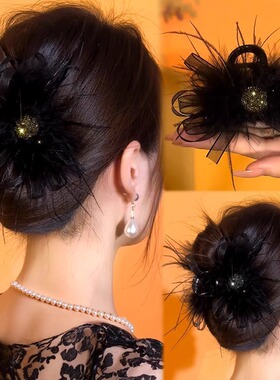 tktk2025新款韩版感鸵鸟毛鲨鱼夹女大号黑色羽毛发卡秋季抓夹