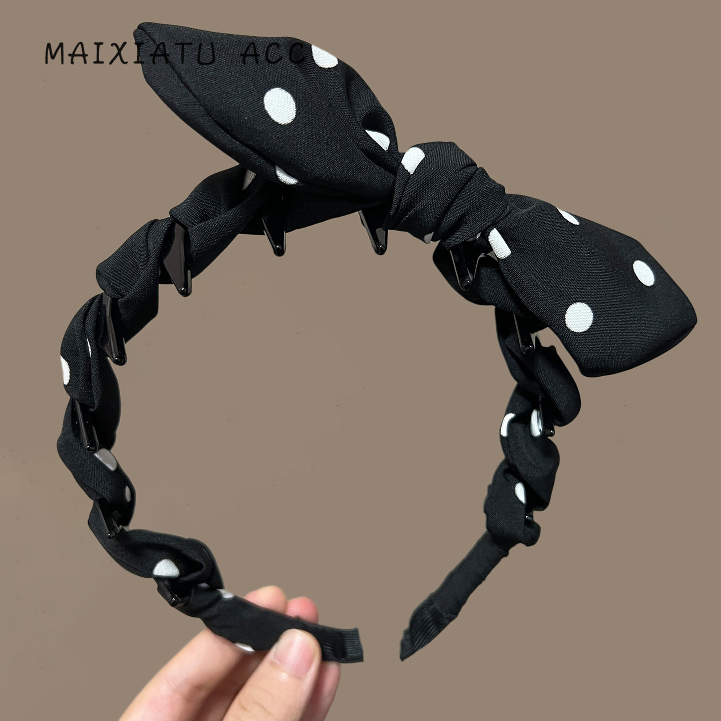 TKTK波点硬控！新款波点蝴蝶结超立体褶皱波点兔子耳朵齿梳发箍