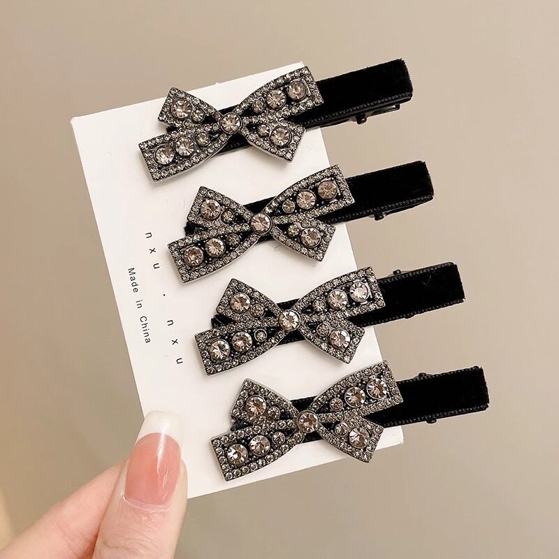 TKTK奢华金属水钻蝴蝶结鸭嘴夹黑色丝绒侧边发夹简约百搭刘海碎