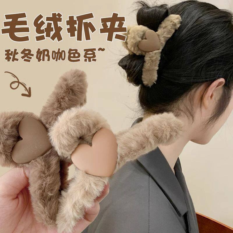 tktk大号毛绒抓夹女2025新款鲨鱼夹感毛毛发夹后脑勺发卡夹子头饰
