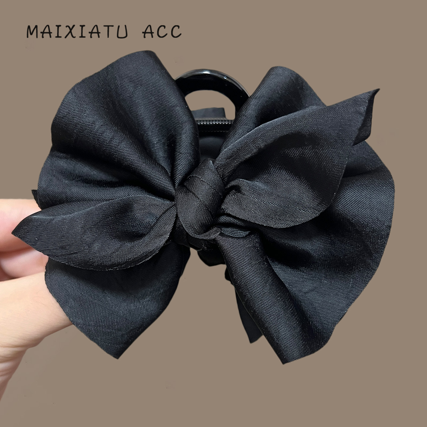 赫本纪事8cm抓夹黑色简约显气质蝴蝶结鲨鱼夹后脑勺盘发夹头饰新