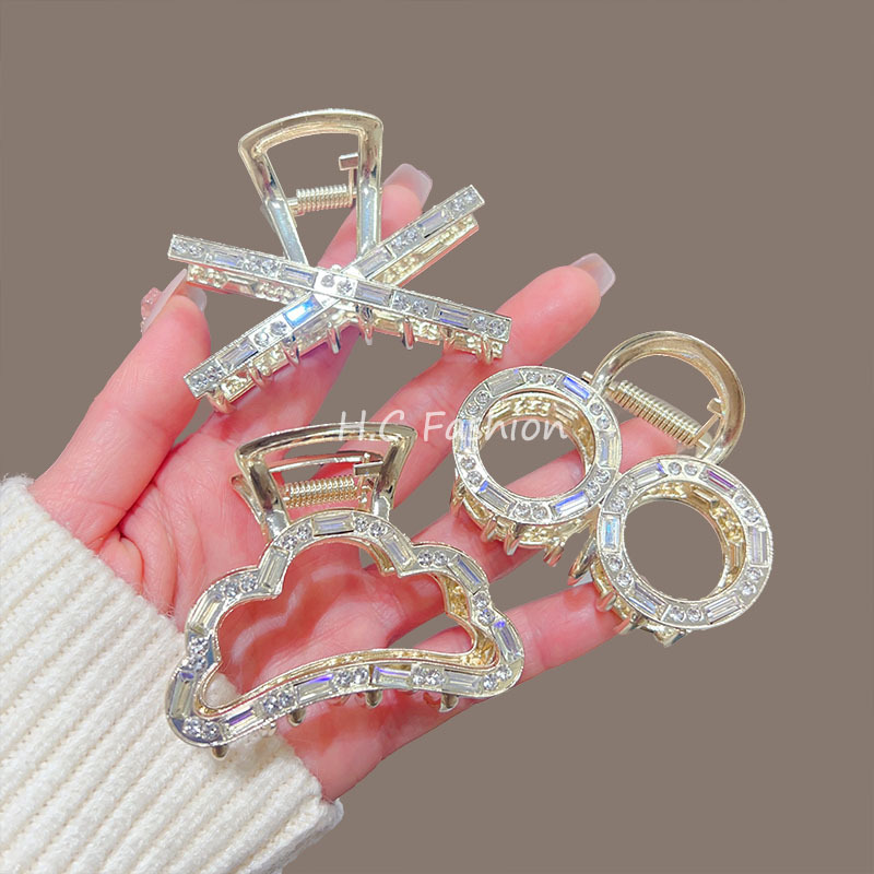 新款法式抓夹小众感锆石半抓发卡时尚简约后脑勺盘发鲨鱼夹