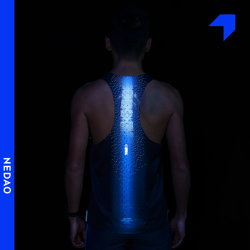 内道硬骨头风洞背心跑步训练透气