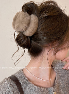 可爱毛绒抓夹女小号秋冬鲨鱼夹2025新款后脑勺发夹半扎发夹子头饰