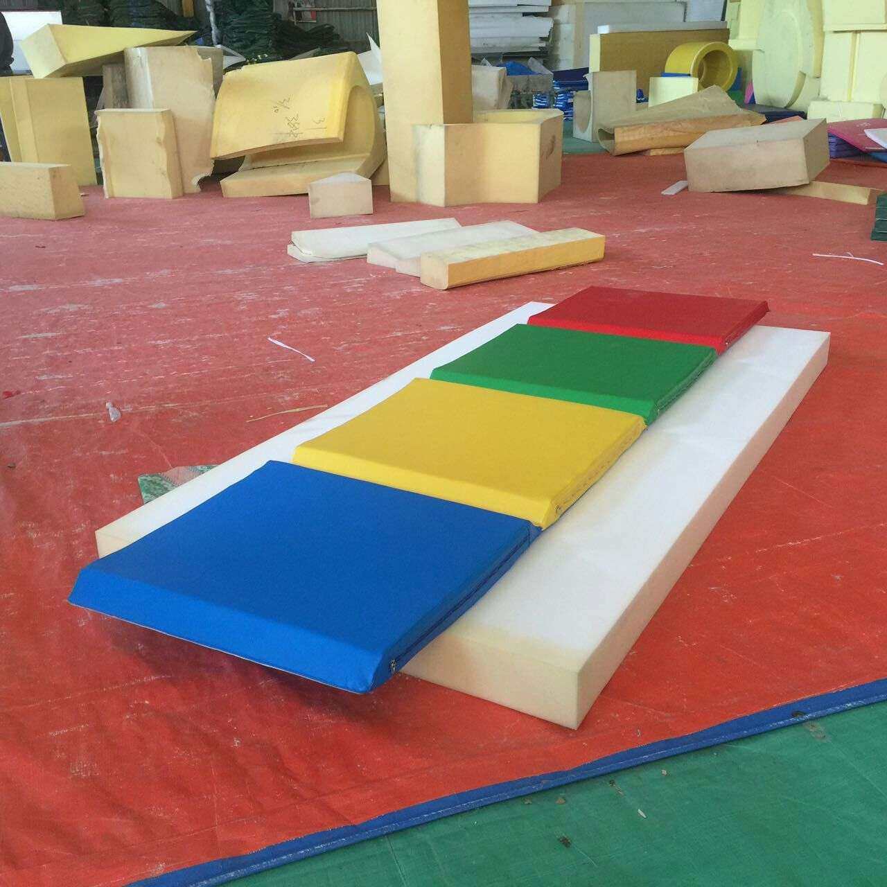 运动体操垫子健身仰卧起坐空翻海绵垫滑旱冰条练功垫,玩具/童车/益智/积木/模型,感统训练器材/教学设备/攀爬架,淘宝优惠券,粉丝福利购,淘宝优惠卷