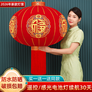 2025新款大红植绒灯笼挂饰春节过年户外大门口阳台一对宫吊灯装饰