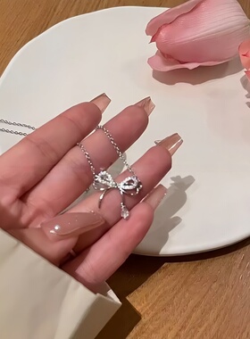 银色蝴蝶结项链女轻奢小众设计感