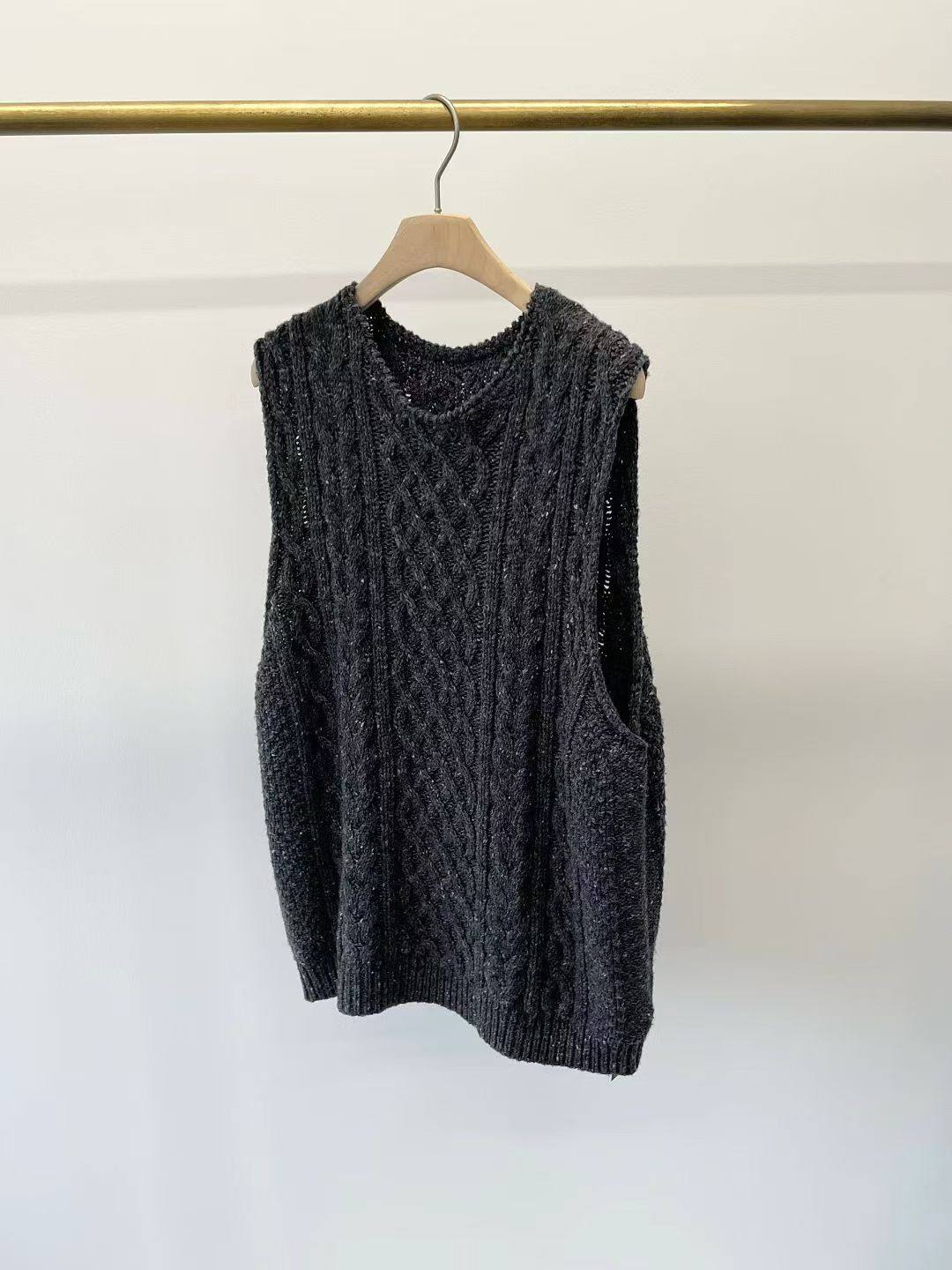 高端女装点点纱100羊毛复古圆领麻花针织马甲休闲简约无袖毛衣,女装/女士精品,毛针织衫,淘宝优惠券,粉丝福利购,淘宝优惠卷