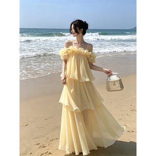 法式吊带杏色连衣裙夏日绝美小裙子2026夏长裙海岛穿搭小众不撞款