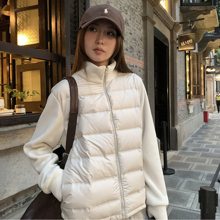 摇粒绒拼接立领羽绒服女2025秋冬新款轻薄独特漂亮的初冬外套白色