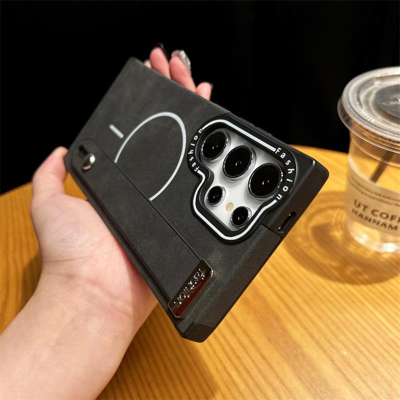 适用三星s25ultra手机壳多色s24+plus磁吸带腕带支架glaxys23ultra新款s22+全包防摔s23plus硅胶s25+皮质外壳