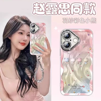 适用苹果16羽纱小熊自带镜头膜