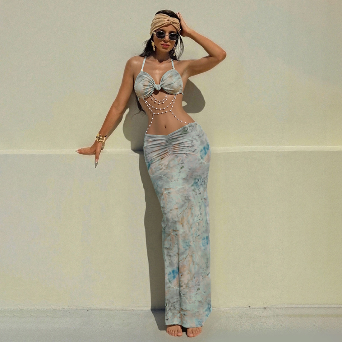 Hanging neck bead chain printed dress 性感挂脖珠链印花连衣裙