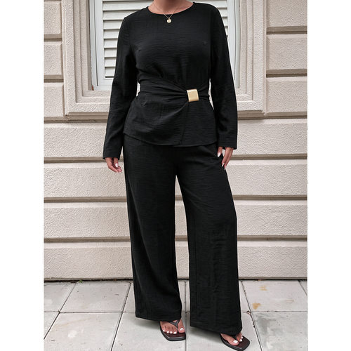 Round-neck top with wide-leg pants set 圆领上衣阔腿裤套装