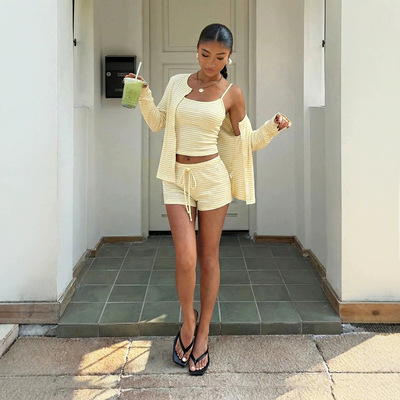 Color blocked camisole shorts cardigan set拼色短裤开衫套装