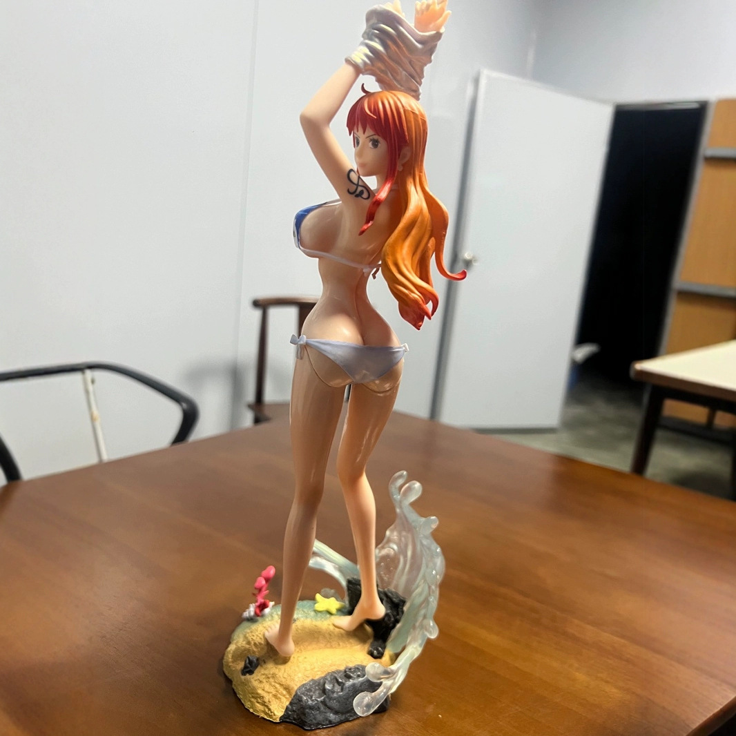 海贼王手办 卡通动漫周边泳装娜美玩具公仔桌面摆件模型