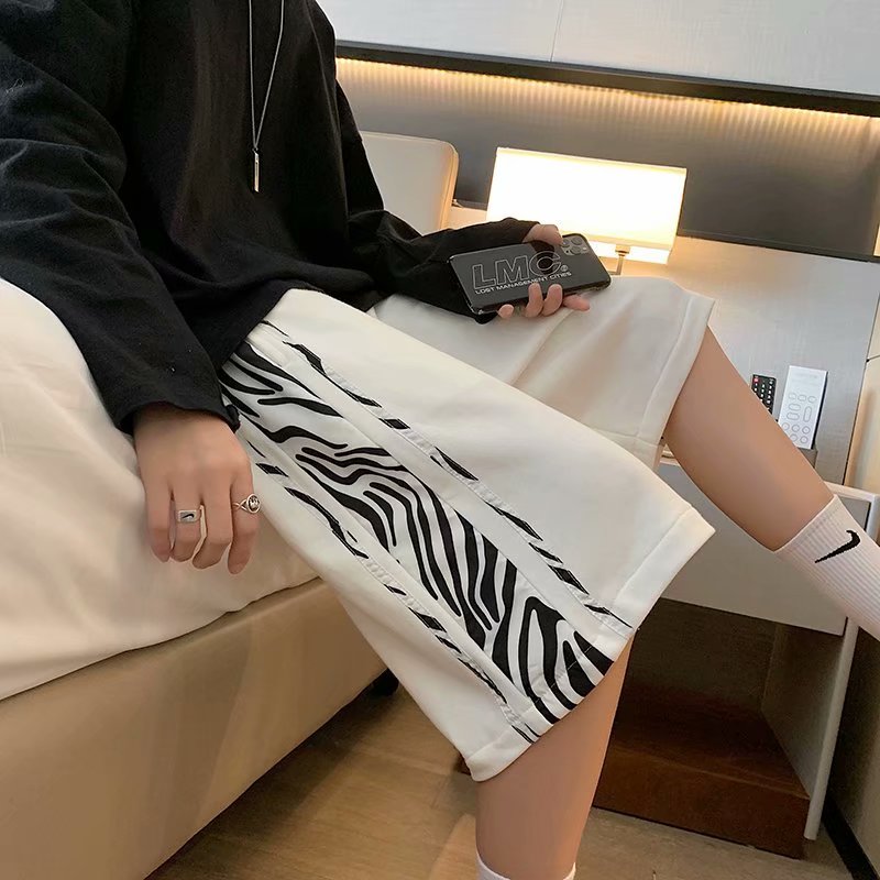 Casual shorts trend loose straight high street sports pants zebra stitched Capris