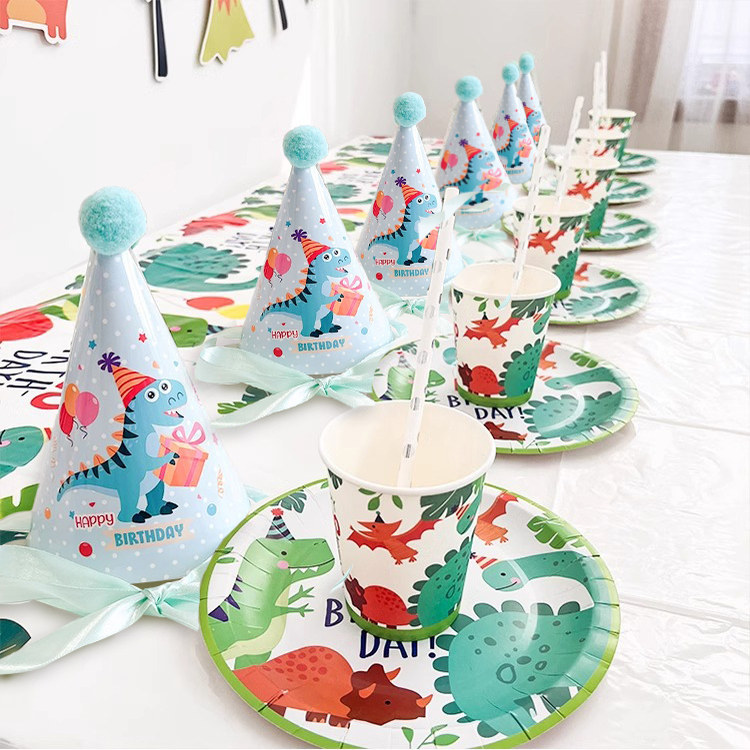 生日一次性工艺品桌布餐盘露营恐龙主题儿童周岁派对装饰野餐布置