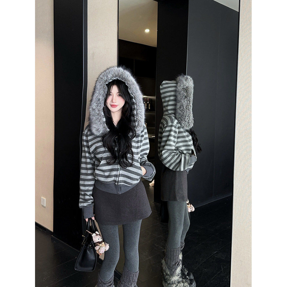 复古高级感条纹毛领长袖外套2025秋冬新款连帽加厚保暖百搭开衫女,女装/女士精品,短外套,淘宝优惠券,粉丝福利购,淘宝优惠卷