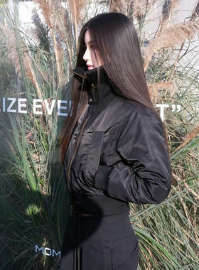 网红黑色短款棒球服女秋
