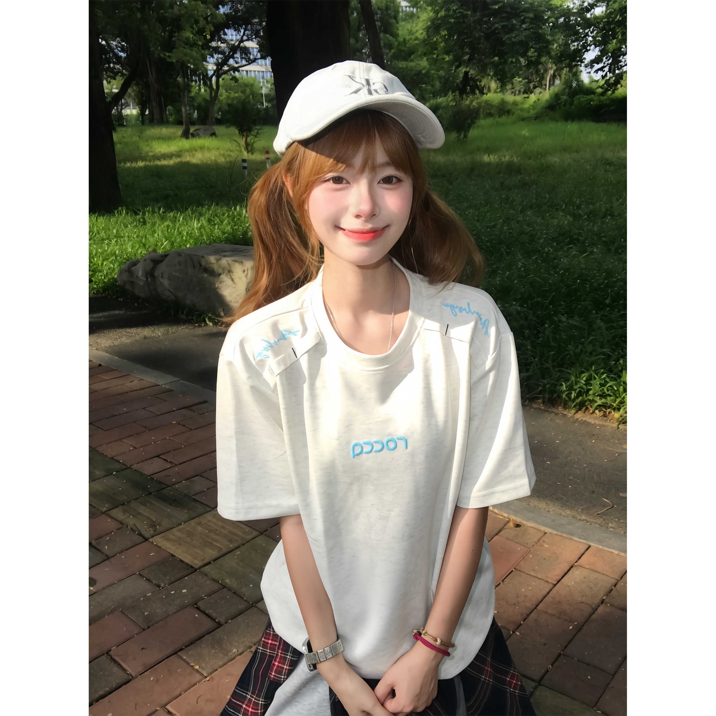 潮牌美式复古字母刺绣宽松T恤女