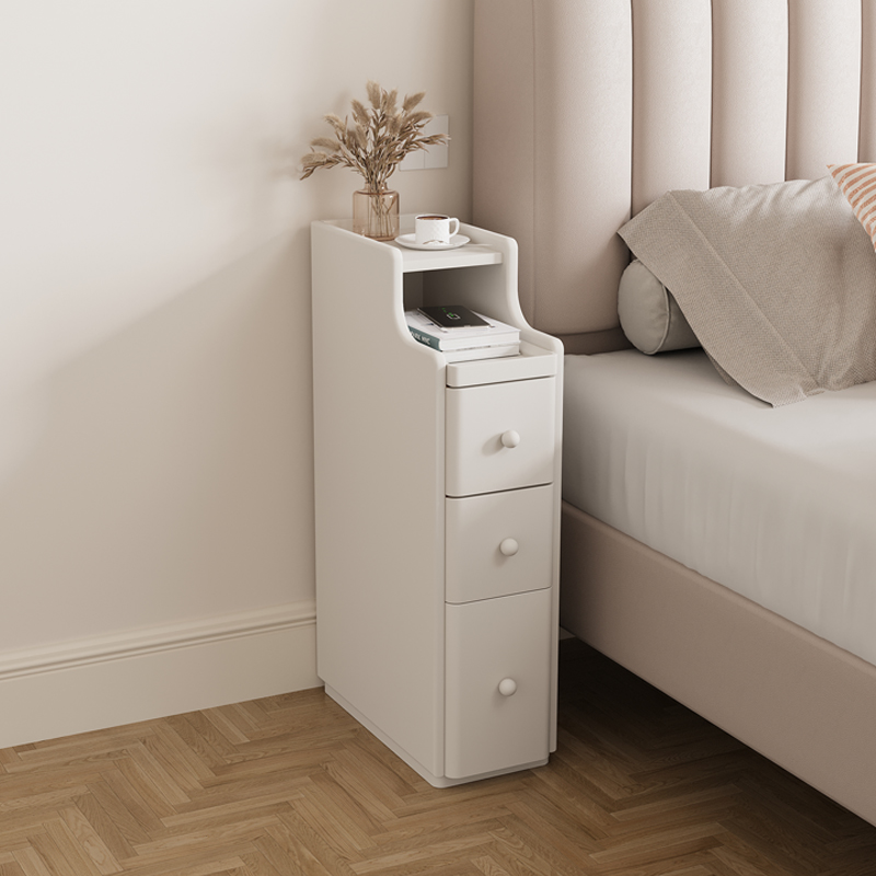 奶油风极窄夹缝床头柜