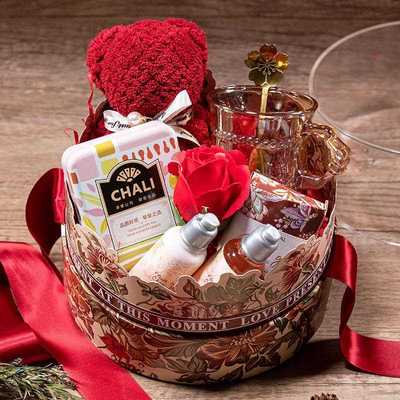 新款直销高级感轻奢亚克力礼盒结婚伴手礼伴娘回礼送女生实用小礼