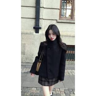 小仙倪子立领毛呢外套女初冬黑色单排扣港风通勤气质夹克大衣上衣