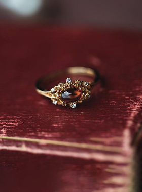 【夜蔷薇】法式宫廷风酒红色石榴石古着vintage戒指女复古风高级