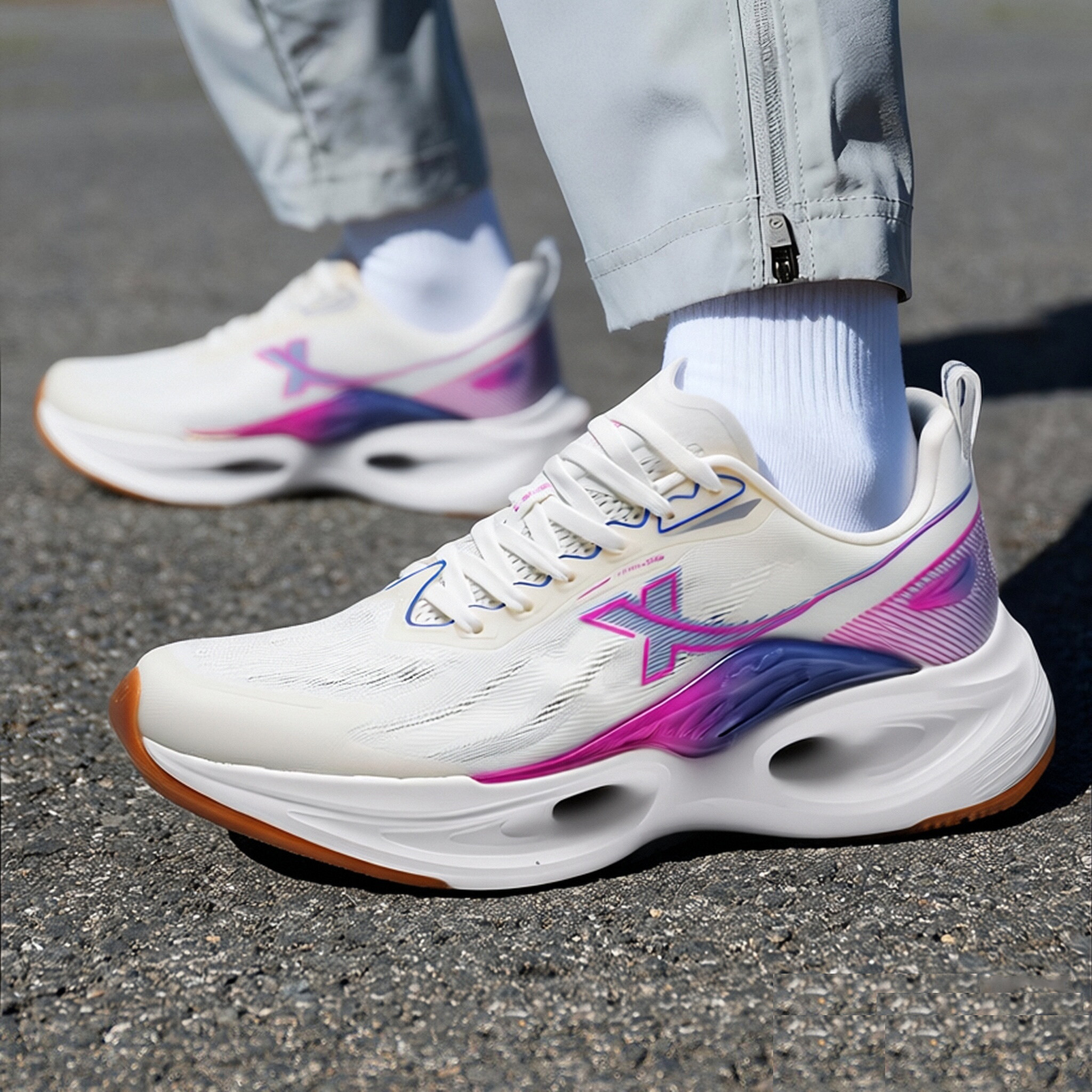 特步氢风8.0|男鞋春季跑鞋中学生体测健身运动鞋耐磨减震跑步鞋