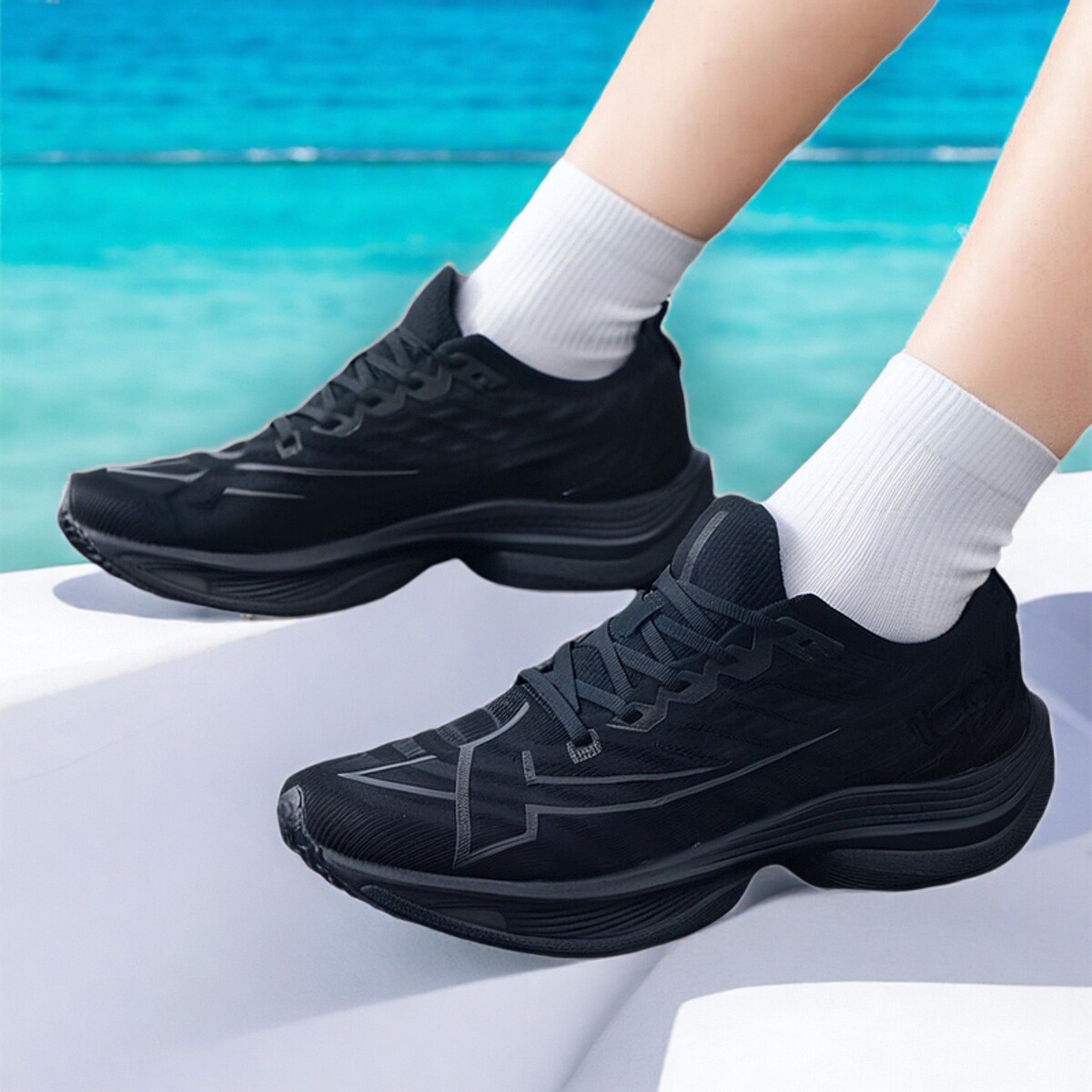 特步160X5.0SE跑步鞋男