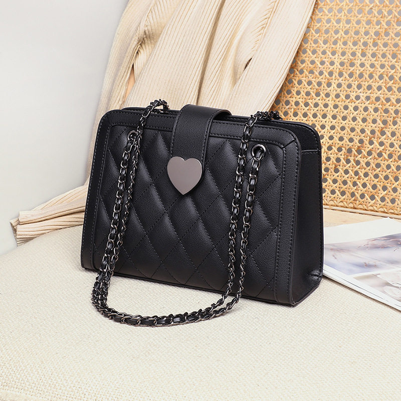 单肩包小众斜挎包高级感轻奢包包菱格腋下包链条包真皮女包黑色
