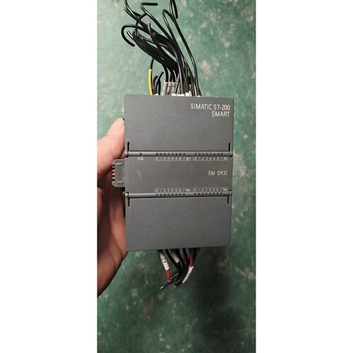 6ES7 288-2DR32-0AA0 西门子S7-200 拍前议价