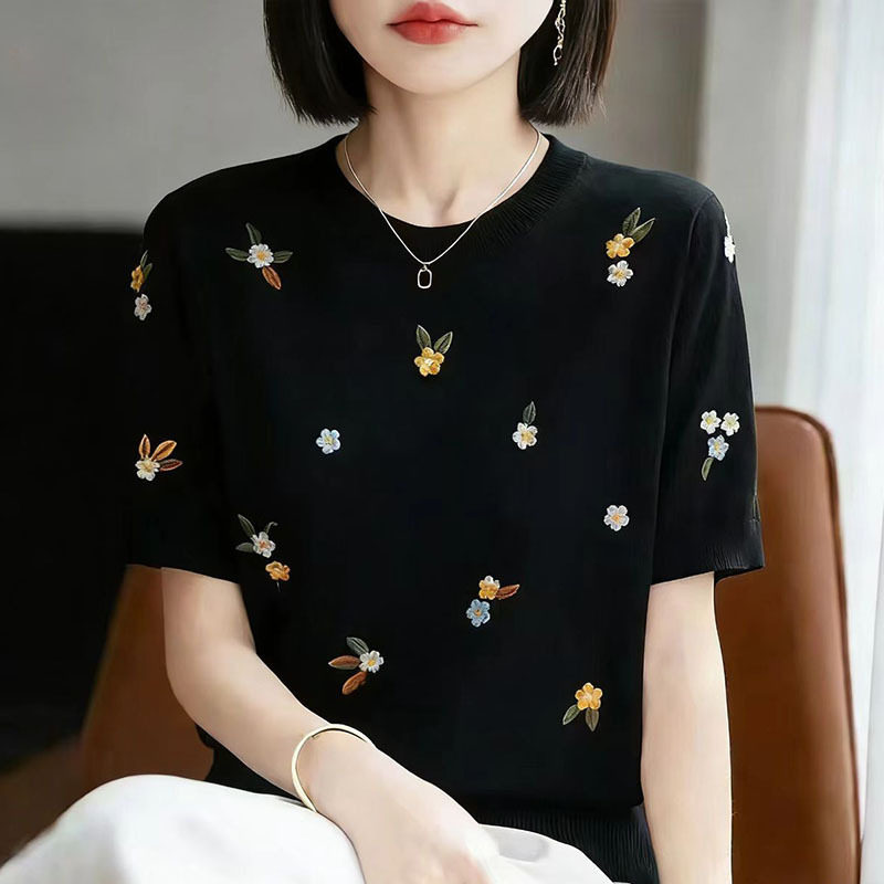 慵懒风宽松重工刺绣花朵冰丝圆领短袖T恤女 夏季薄款凉感度假风