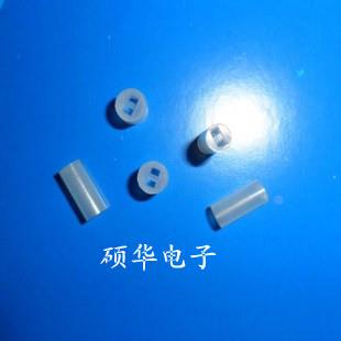 LED间隔柱 F5灯座 LED胶柱 直径5MM 高度8mm 5000个/50块钱
